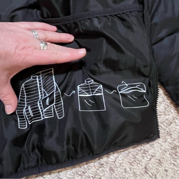 Swiss Tech Black Packable Puffer Jacket Men’s Medium 38-40 Lightweight Warm - Picture 12 of 15